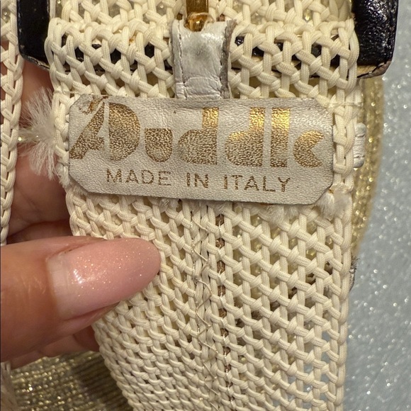 Auddle made in Italy ?? Elegant Cream Woven Belt length 27”